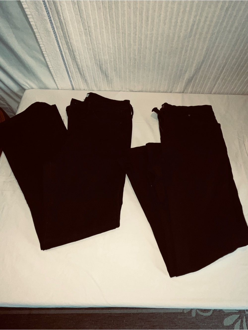 Women’s Black Jeans Bundle Size 10 | Gloria Vanderbilt Amanda & Jessica Simpson